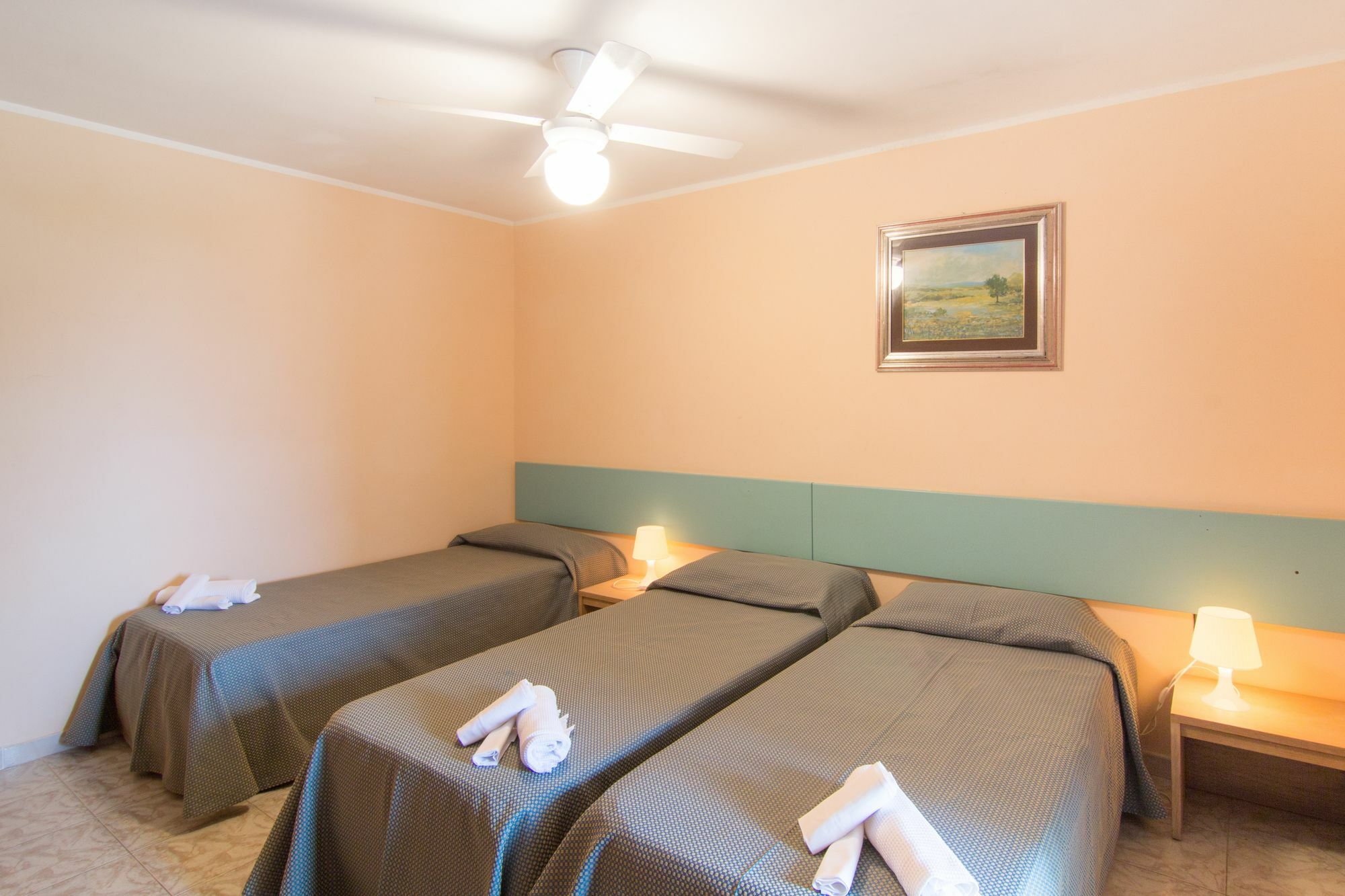 Racar Hotel Frigole Extérieur photo