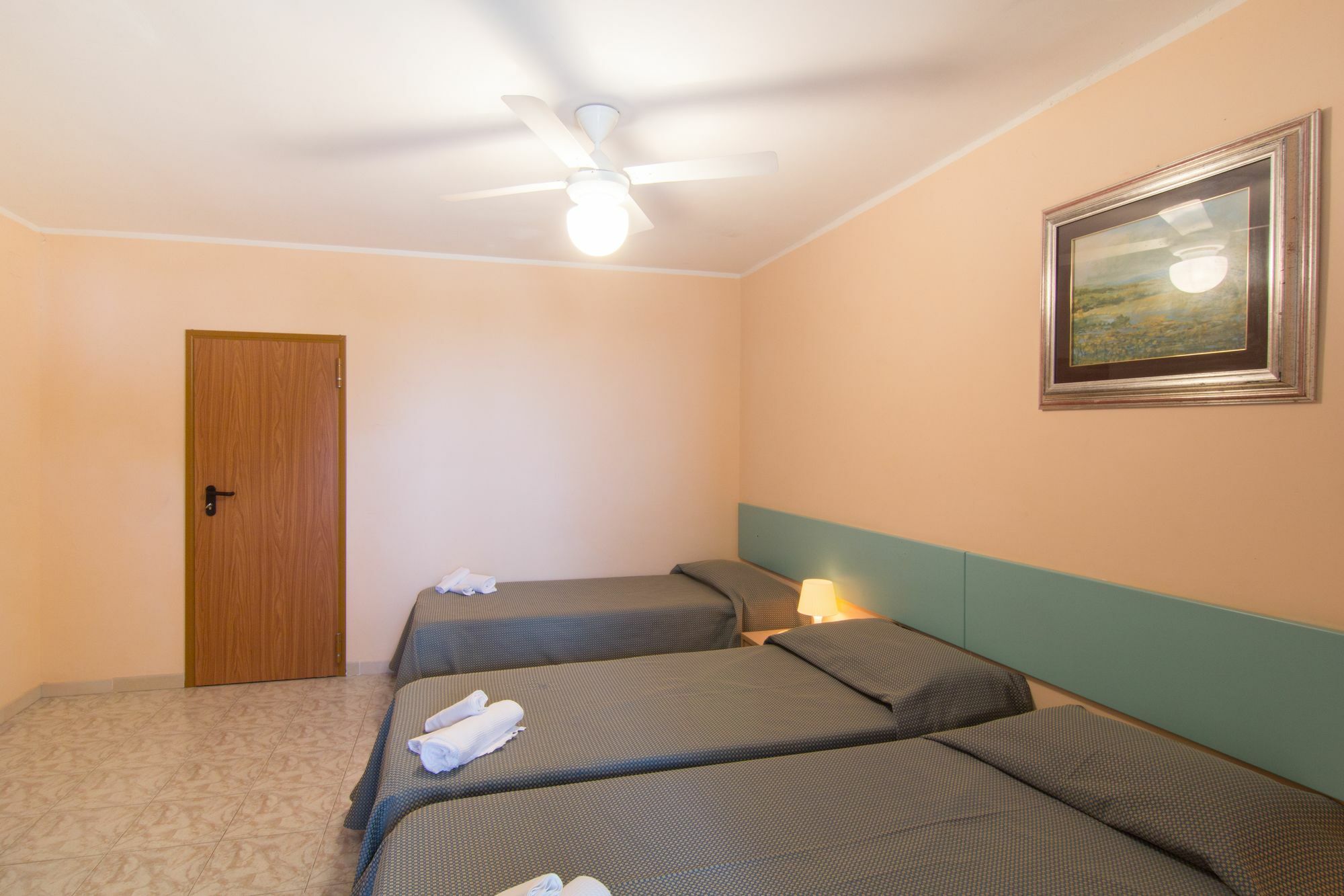 Racar Hotel Frigole Extérieur photo